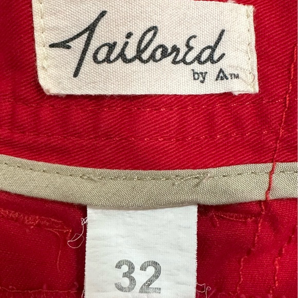 TailorEd Red Mens Shorts NWT Size 32 - Picture 7 of 8